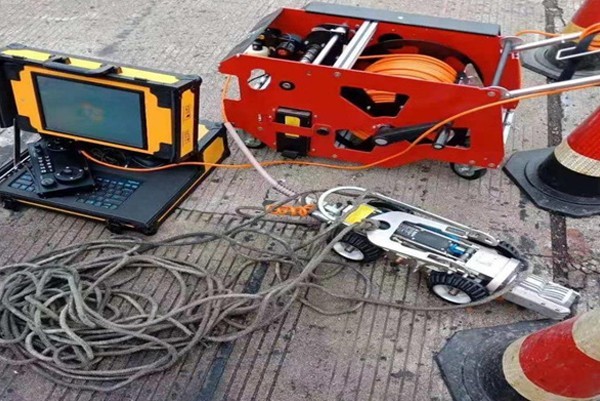 浦东CCTV管道检测机器人